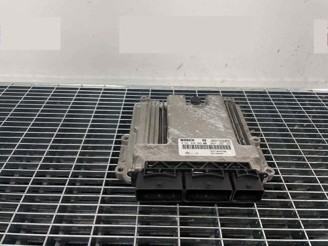 bontott RENAULT CLIO IV Motorvezérlő