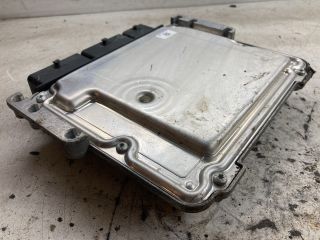 bontott RENAULT CLIO IV Motorvezérlő