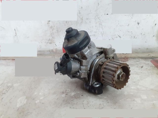 bontott RENAULT CLIO IV Nagynyomású Szivattyú