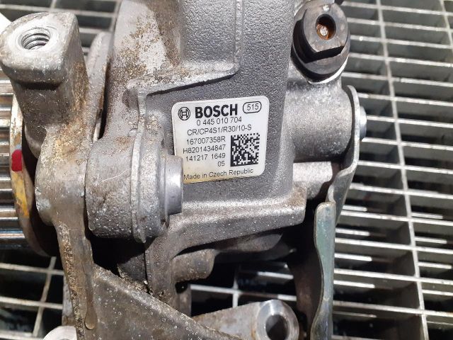 bontott RENAULT CLIO IV Nagynyomású Szivattyú