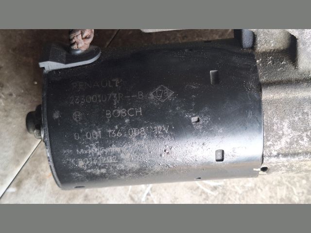 bontott RENAULT CLIO IV Önindító