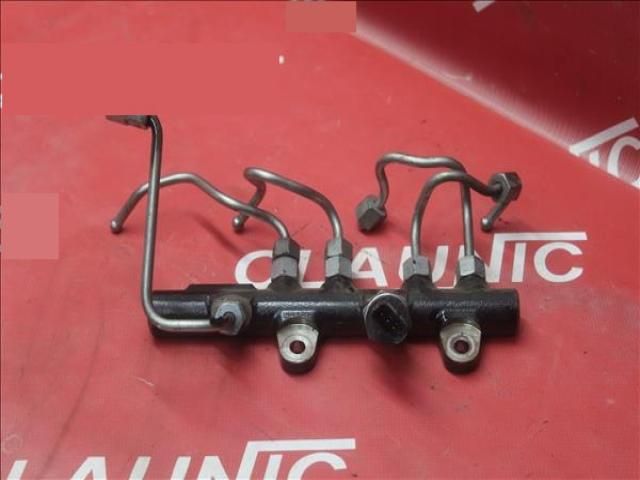 bontott RENAULT CLIO IV Porlasztó Sor / Híd