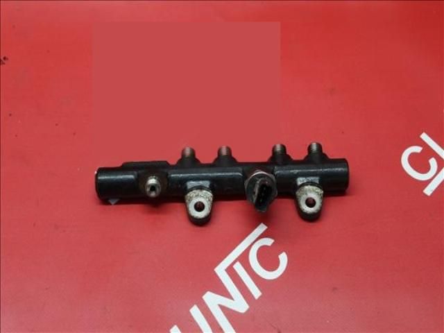 bontott RENAULT CLIO IV Porlasztó Sor / Híd