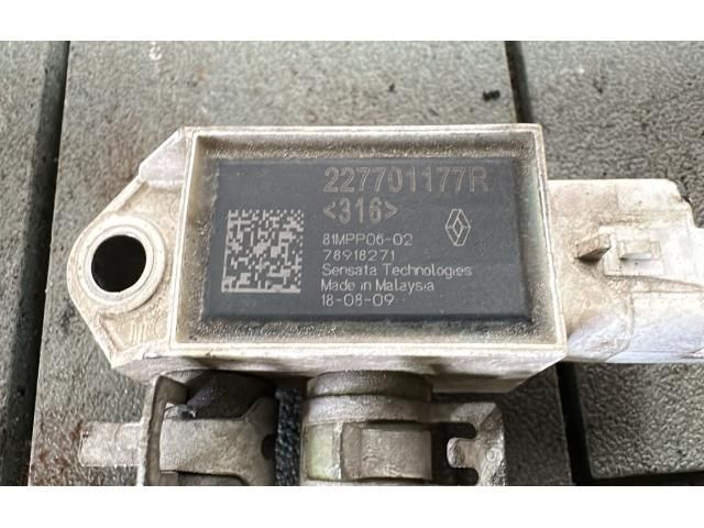 bontott RENAULT CLIO IV Részecskeszűrő Nyomásérzékelő