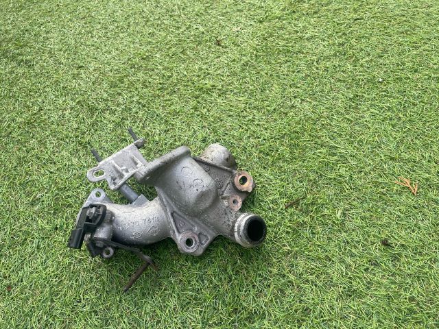 bontott RENAULT CLIO IV Szívósor