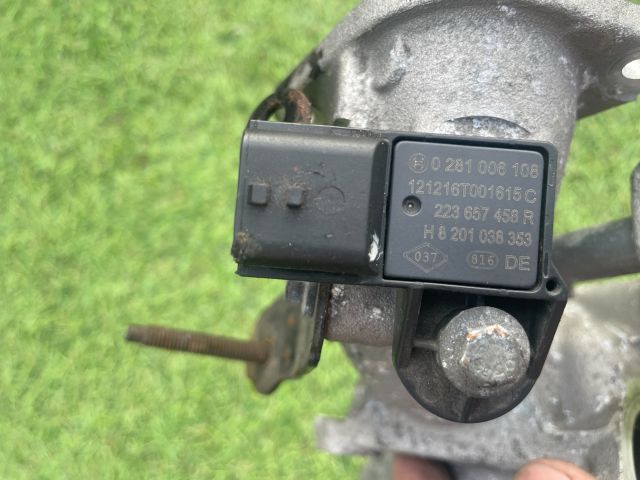 bontott RENAULT CLIO IV Szívósor