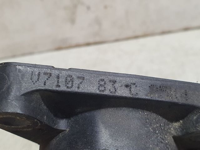 bontott RENAULT CLIO IV Termosztátház