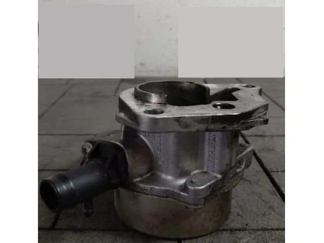 bontott RENAULT CLIO IV Vákumpumpa