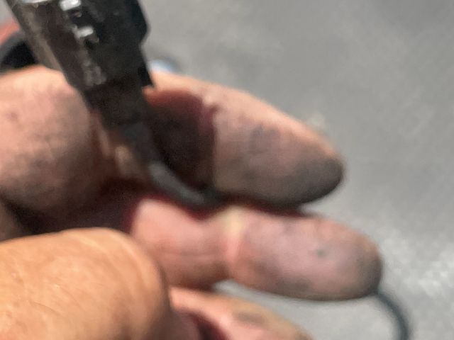 bontott RENAULT CLIO IV EGR Hűtő Cső