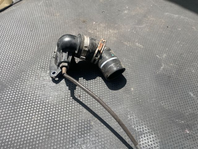 bontott RENAULT CLIO IV EGR Hűtő Cső