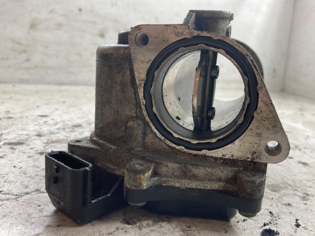 bontott RENAULT CLIO IV Fojtószelep (Elektromos)