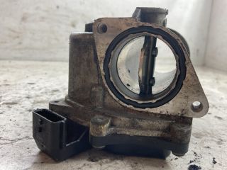 bontott RENAULT CLIO IV Fojtószelep (Elektromos)