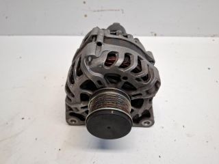 bontott RENAULT CLIO IV Generátor