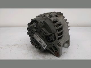 bontott RENAULT CLIO IV Generátor