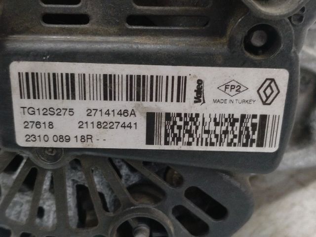 bontott RENAULT CLIO IV Generátor