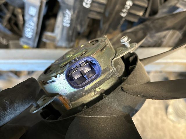 bontott RENAULT CLIO IV Hűtőventilátor