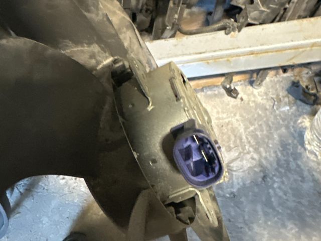 bontott RENAULT CLIO IV Hűtőventilátor