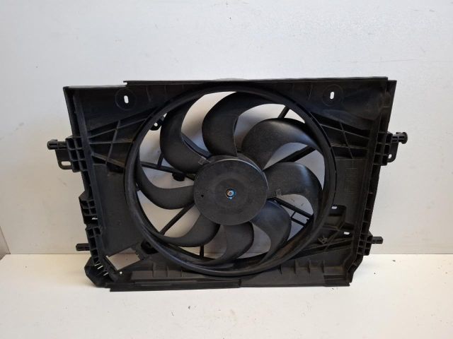 bontott RENAULT CLIO IV Hűtőventilátor