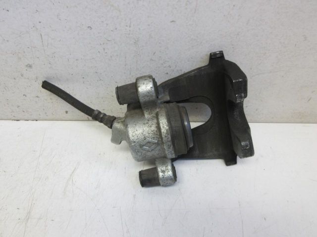 bontott RENAULT CLIO IV Jobb első Féknyereg Munkahengerrel