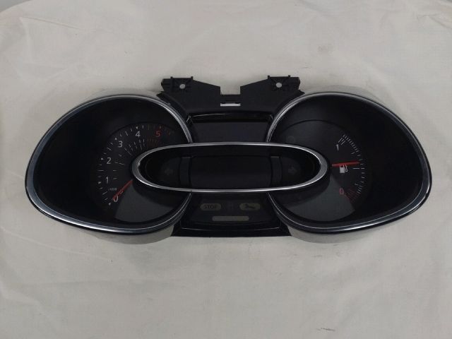 bontott RENAULT CLIO IV Kilométeróra