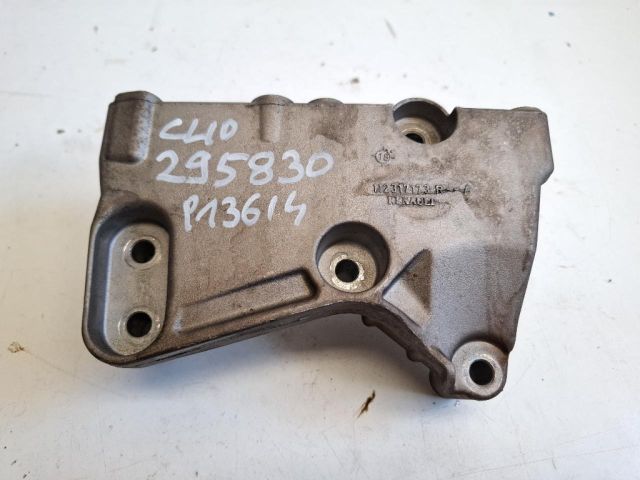 bontott RENAULT CLIO IV Motor Tartó Bak (Fém)