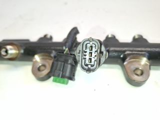 bontott RENAULT CLIO IV Nagynyomású Üzemanyag Gyűjtőcső