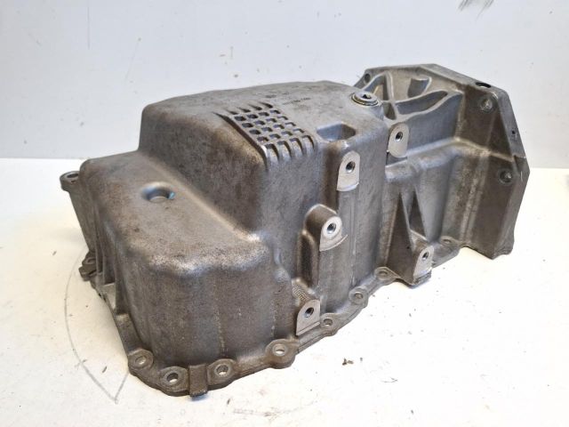 bontott RENAULT CLIO IV Olajteknő