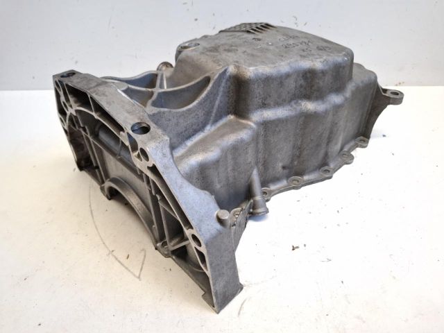 bontott RENAULT CLIO IV Olajteknő