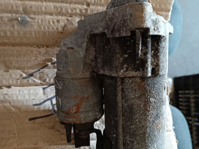 bontott RENAULT CLIO IV Önindító