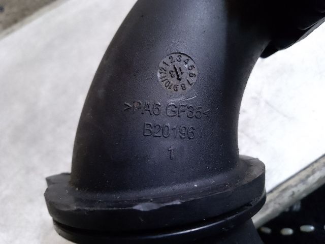 bontott RENAULT CLIO IV Turbócső