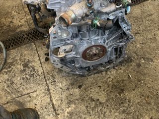 bontott RENAULT CLIO IV Motor (Fűzött blokk hengerfejjel)