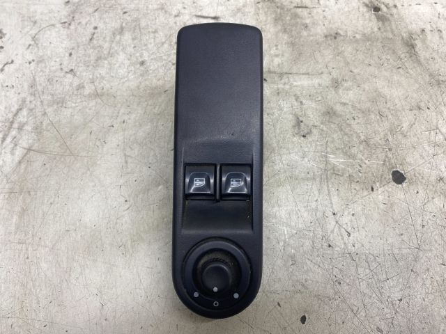 bontott RENAULT CLIO IV Ablakemelő és Tükör Kapcsoló