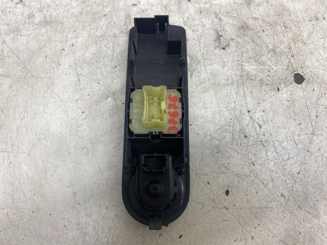 bontott RENAULT CLIO IV Ablakemelő és Tükör Kapcsoló