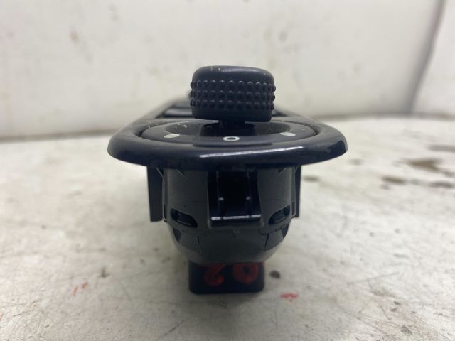 bontott RENAULT CLIO IV Ablakemelő Kapcsoló Négyes / Kettes