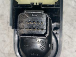 bontott RENAULT CLIO IV Ablakemelő Kapcsoló Négyes / Kettes