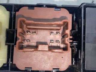 bontott RENAULT CLIO IV Ablakemelő Kapcsoló Négyes / Kettes