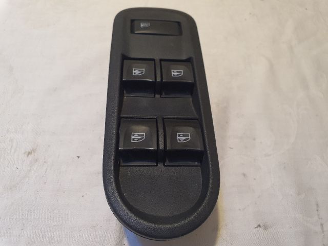 bontott RENAULT CLIO IV Ablakemelő Kapcsoló Négyes / Kettes