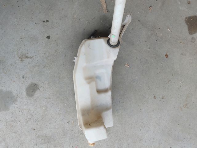 bontott RENAULT CLIO IV Ablakmosó Tartály