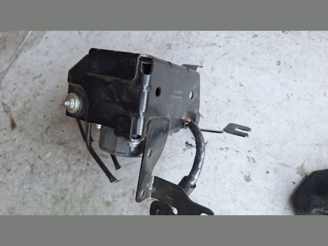 bontott RENAULT CLIO IV ABS / ABR / ESP Pumpa