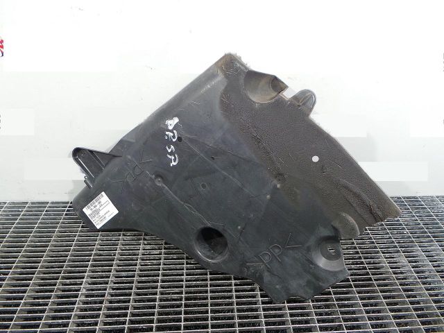 bontott RENAULT CLIO IV Alsó Motorburkolat