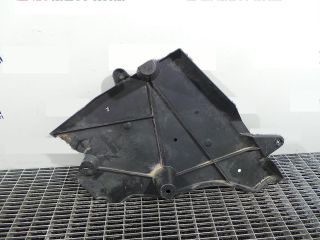 bontott RENAULT CLIO IV Alsó Motorburkolat