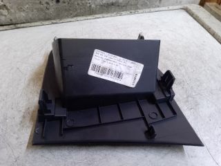 bontott RENAULT CLIO IV Bal Alsó Műszerfal Burkolat