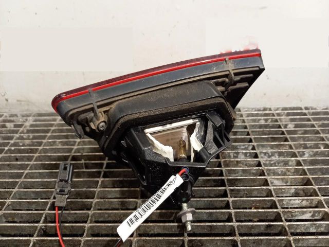 bontott RENAULT CLIO IV Bal Belső Hátsó Lámpa