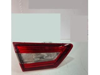 bontott RENAULT CLIO IV Bal Belső Hátsó Lámpa