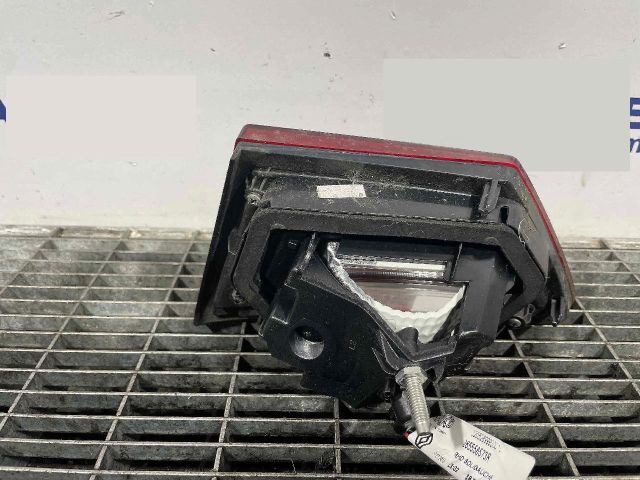 bontott RENAULT CLIO IV Bal Belső Hátsó Lámpa