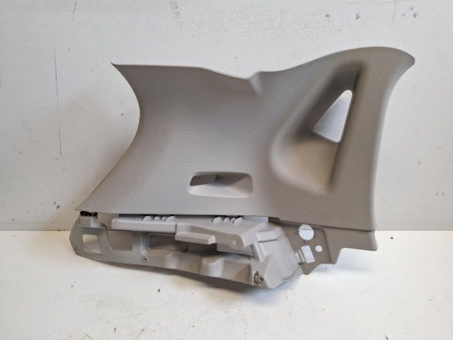 bontott RENAULT CLIO IV Bal C Oszlop Burkolat