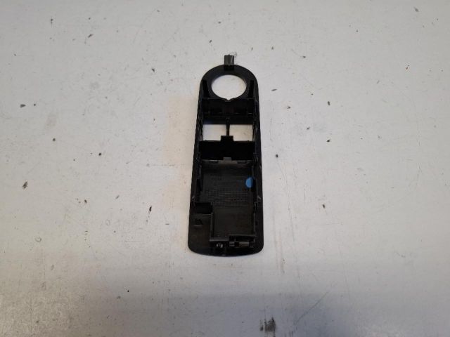 bontott RENAULT CLIO IV Bal első Ablakemelő Kapcsoló Keret