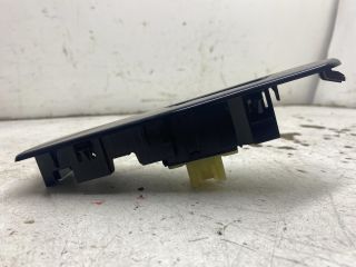 bontott RENAULT CLIO IV Bal első Ablakemelő Kapcsoló