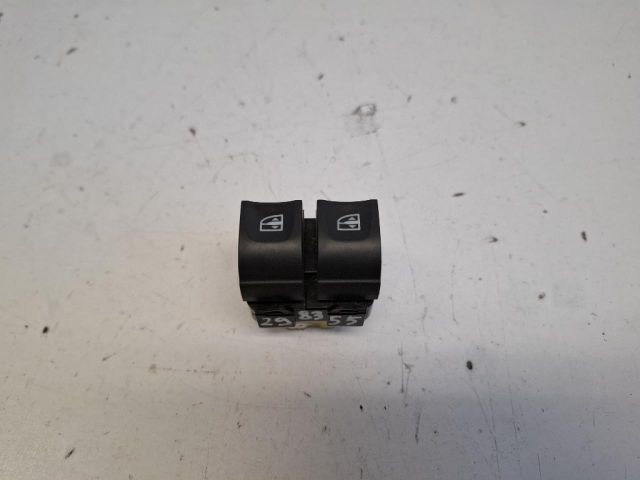 bontott RENAULT CLIO IV Bal első Ablakemelő Kapcsoló