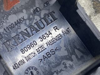 bontott RENAULT CLIO IV Bal első Ablakemelő Kapcsoló